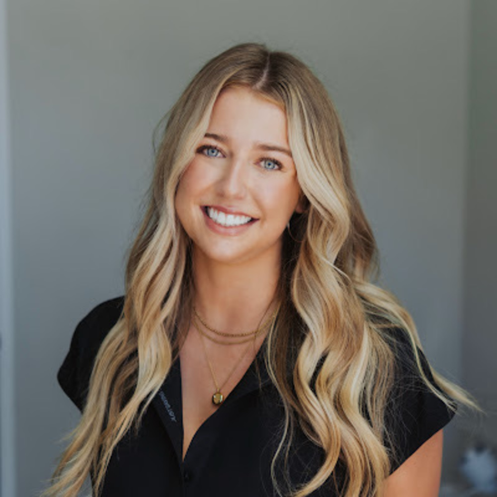 Meet your Posher, Kylee